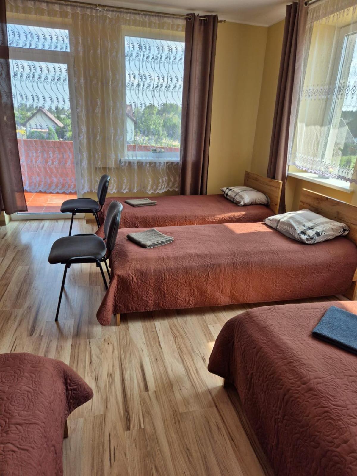 Babilonas Hotel Plunge Luaran gambar